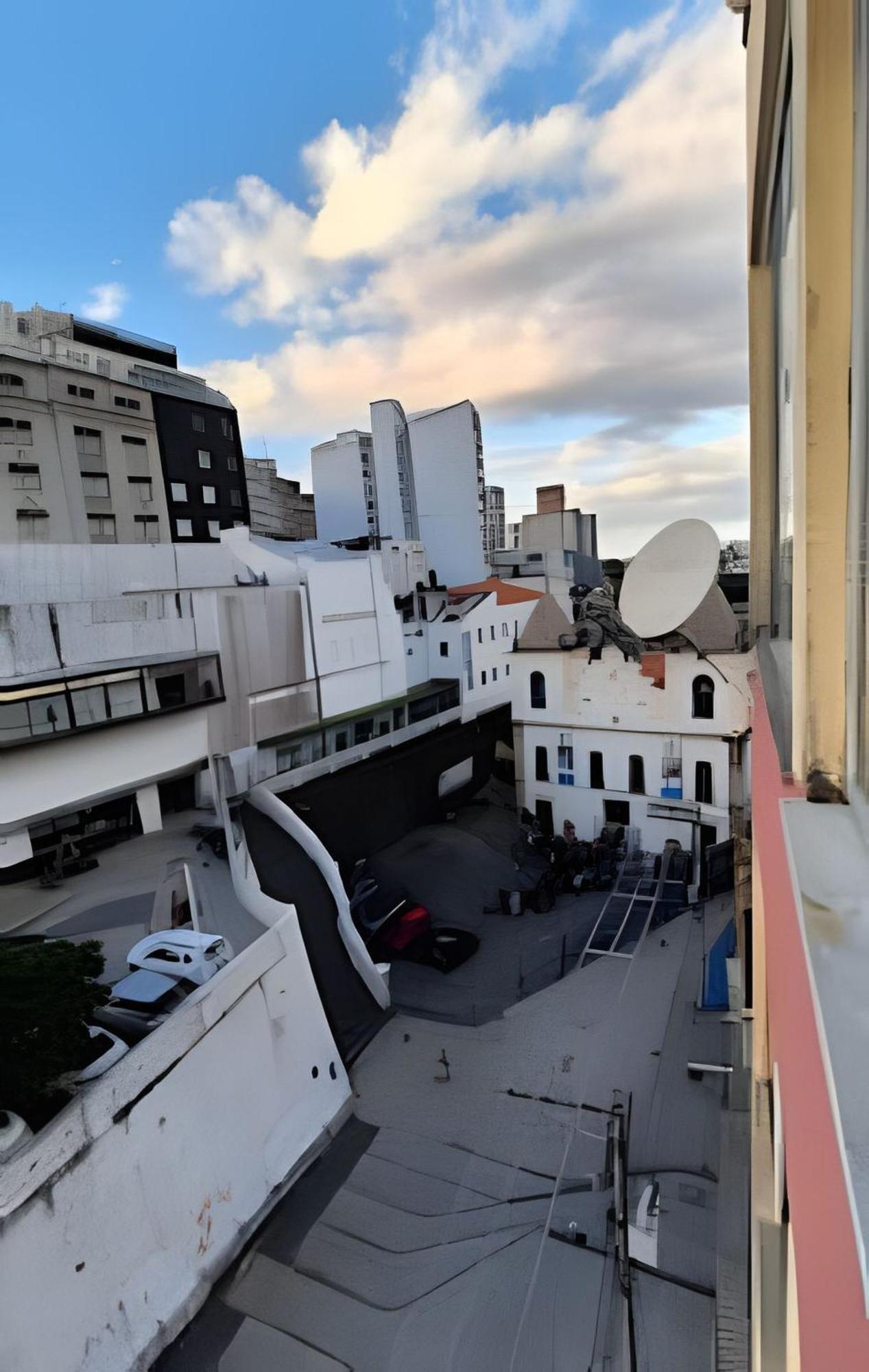 Aos Pes Do Poeta Apartamento